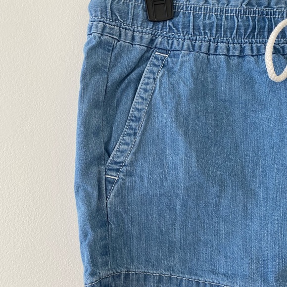 LOFT Women’s High-Rise 3” Inseam Side Pocket Pull-on Shorts GUC - Picture 3 of 8